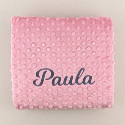 Manta bordada rosa empolvado