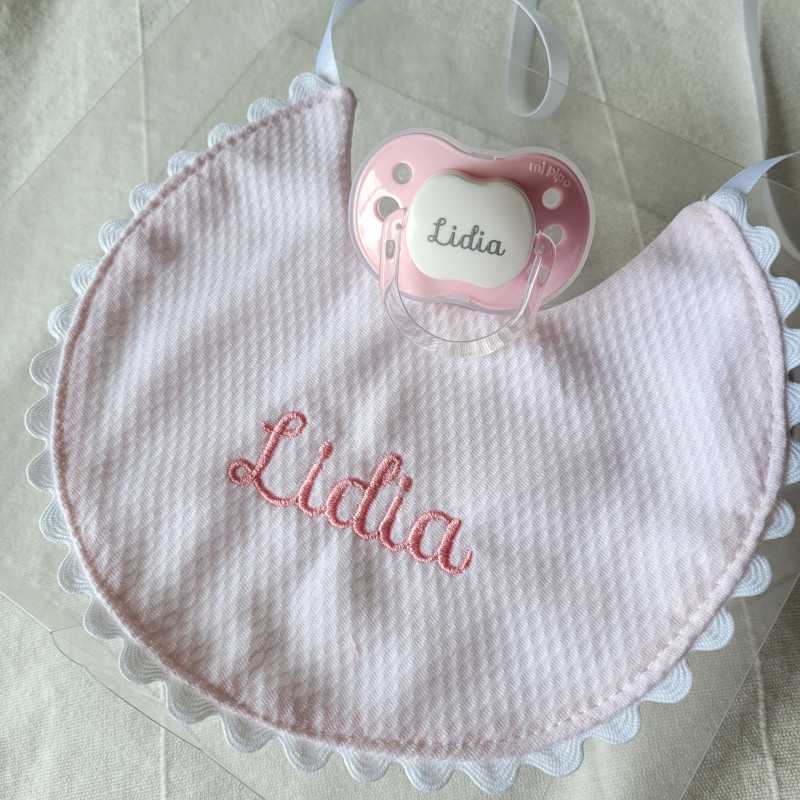 Babero piqué y chupete rosa
