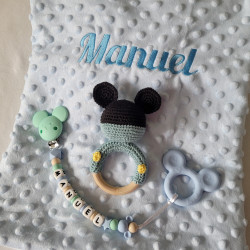 Pack sonajero, mantita y chupetero